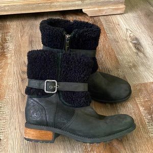 UGG Australia women’s leather boots.